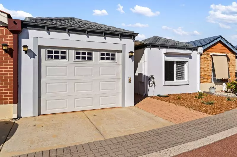 This Retirement Gem Even has a Garden....