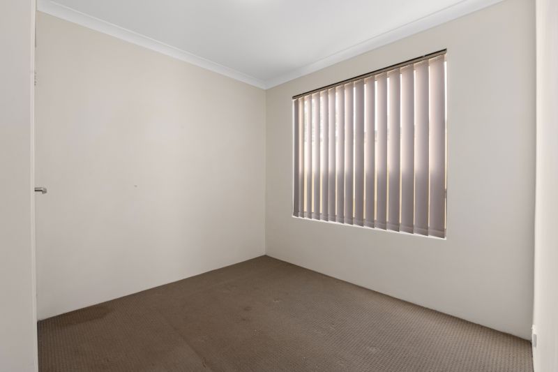 Spacious, Easy Maintenance Family Home!