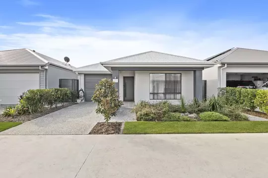 Site 89 - Established Charlwood H1