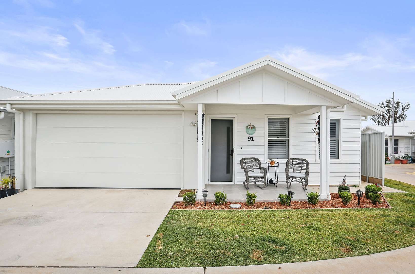  Ready to Move in Now - Spacious Lavender Prelove Home