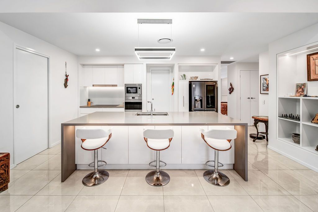 Large Villa on Corner Block with Visitor Parking !!!