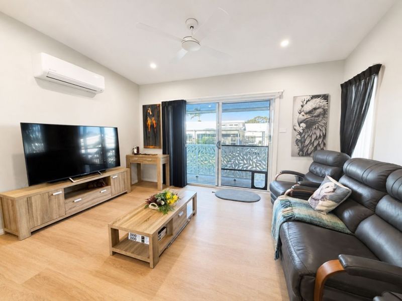 Modern Coastal Retreat
