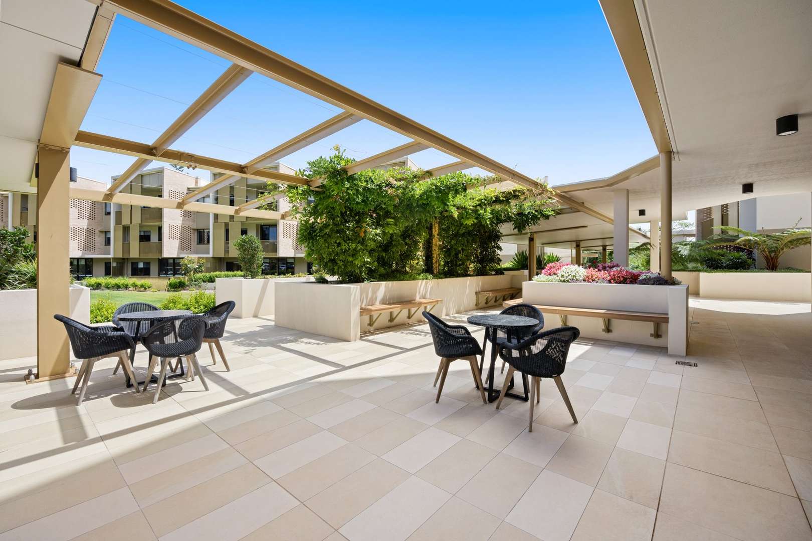 Spacious Ground-Floor Living with a Private North-Facing Courtyard