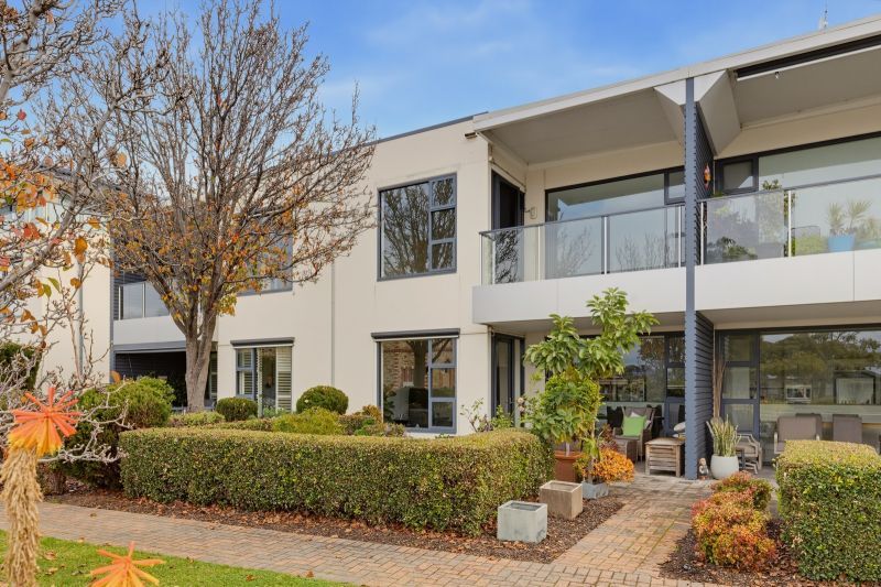 Rare Top-Floor Apartment with Stunning Views
