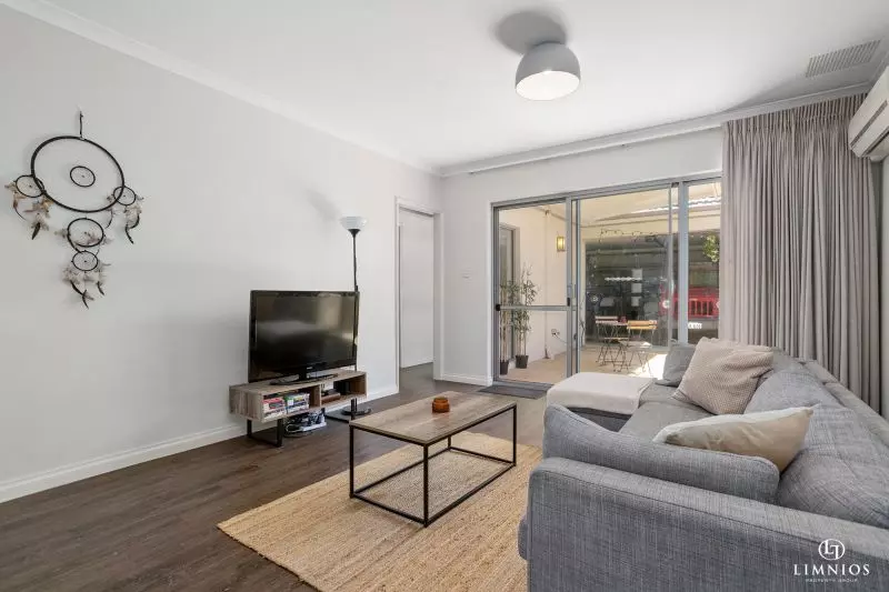 Easy Living, Urban Lifestyle!