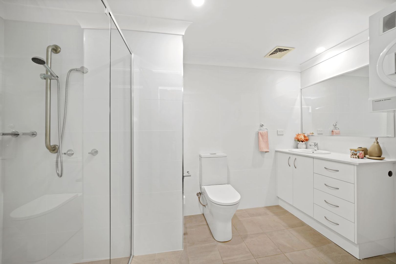 Gain freedom from the burdens of a standard home with a Serviced Apartment!