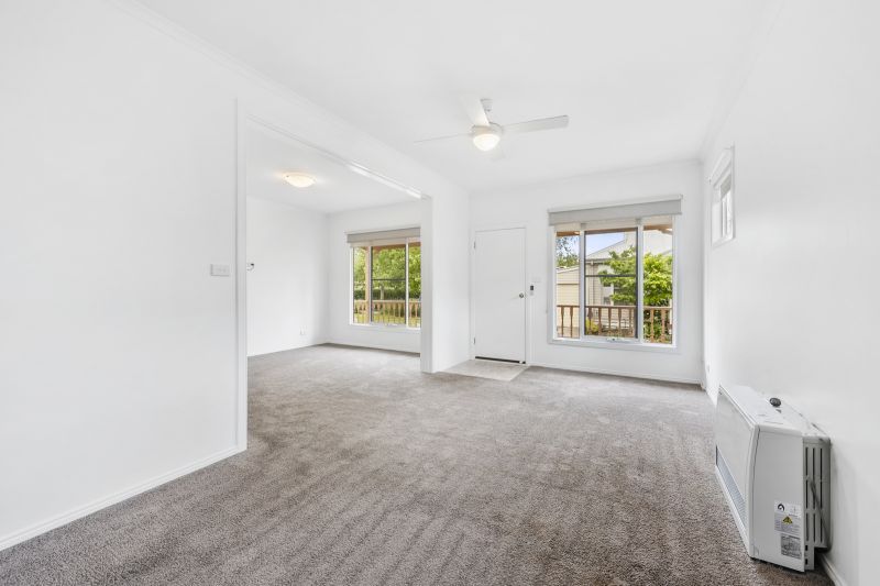 Delightful One-Bedroom Cottage