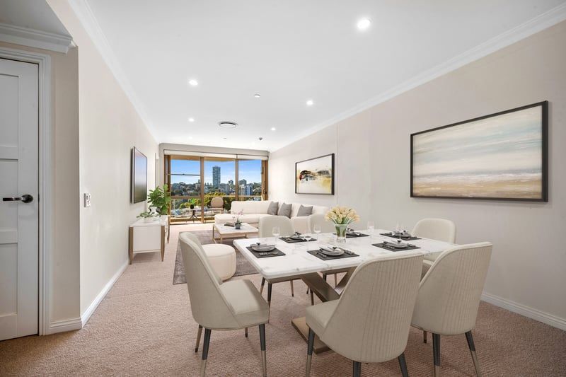 Elevated Apartment with Rushcutters Bay Views