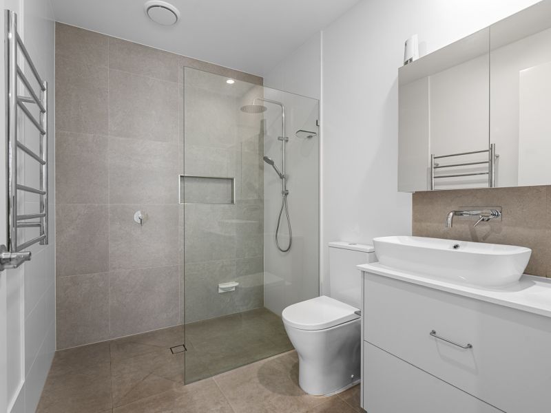 Prime Corner Location - Private Outlook to Nature