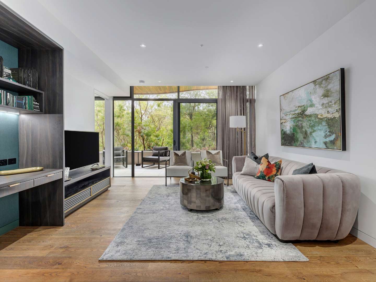 Lavish Lifestyle Street Facing Apartment Living