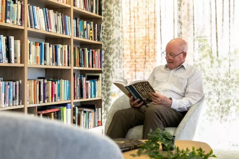 CURRENTLY UNDER RESERVATION. Elevated Living with a Bright Northerly Aspect