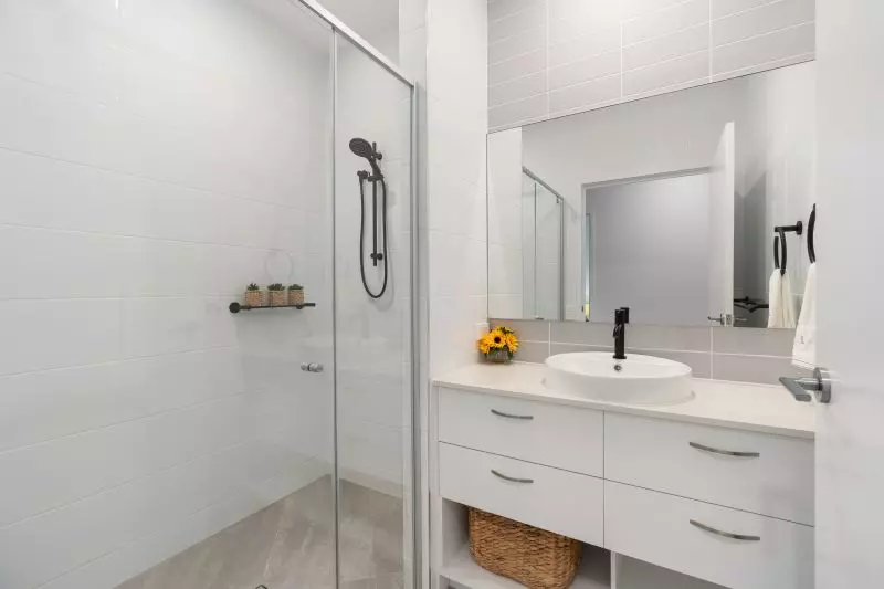 Site 77 - Established Gold Bronte