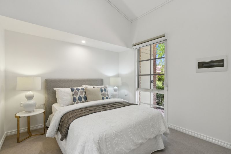 Modern, Renovated One-Bedroom Unit Layout With High Ceilings