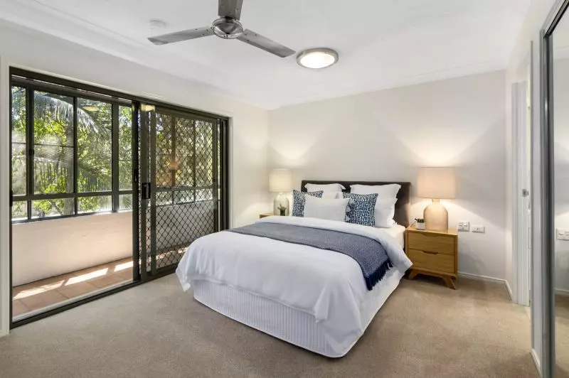 Spacious two-bedroom villa close to community centre