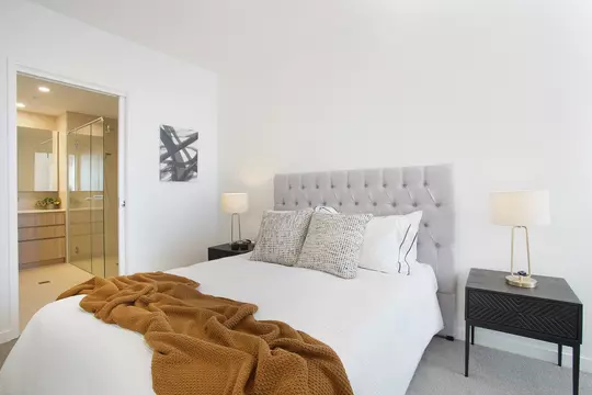  Stylish & Spacious in The Perfect Locale!