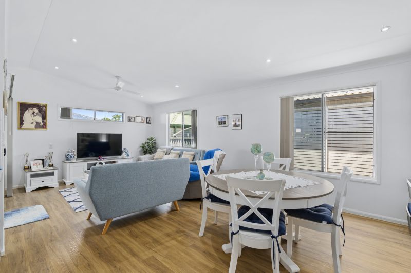 Modern Two Bedroom - Beautiful Inside & Out!