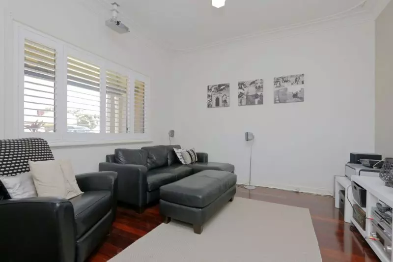 Cool Character on Cooper!