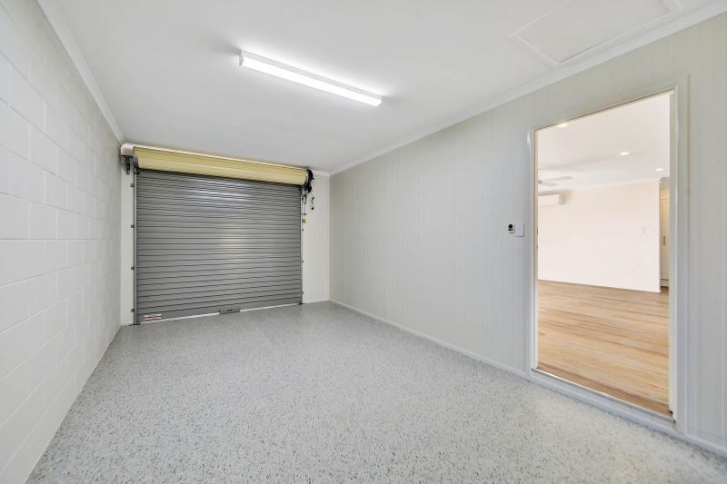 A quiet, peaceful garden surrounds this large 3 bedroom villa