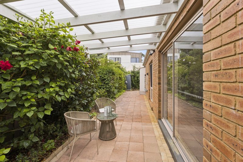 Northwest-facing 2-bedroom plus study villa