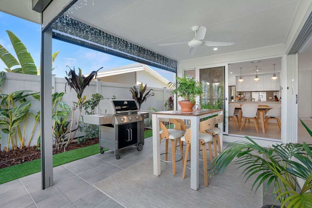 Palm Lake Resort Caloundra Cay