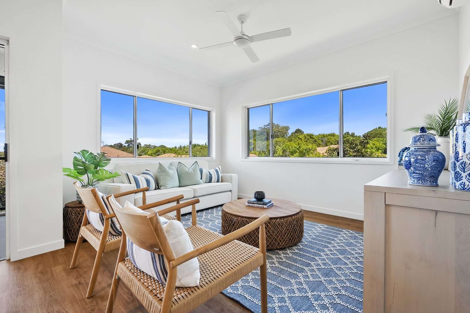 Retire in style on the Sunshine Coast!