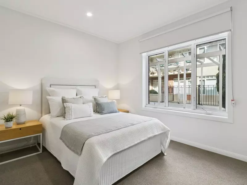 Terrace-Style Living with Sunlit Spaces in Brighton