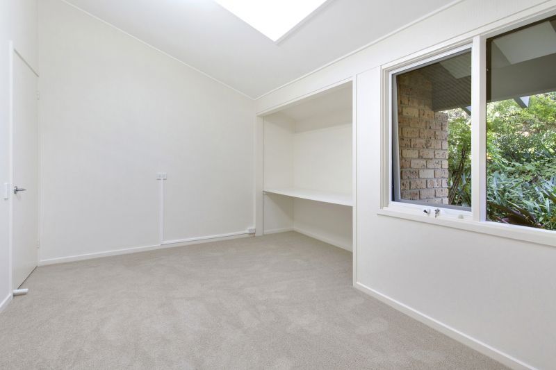 Rare 2-bedroom villa + large study