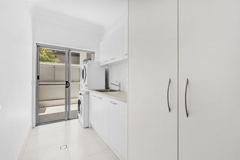 Site 230 - Established Peregrine