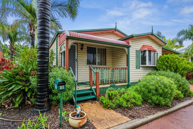 Riverside Gardens Estate - Site 15