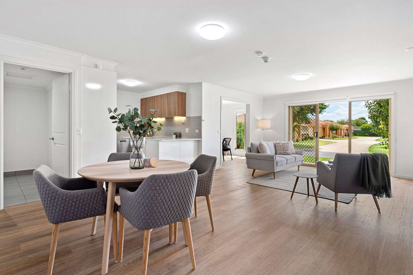 Spacious Apartments with Study - Very Affordable!