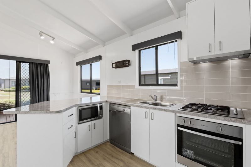 Modern Three Bedroom, Two Bathroom Home - Prime Corner Location!