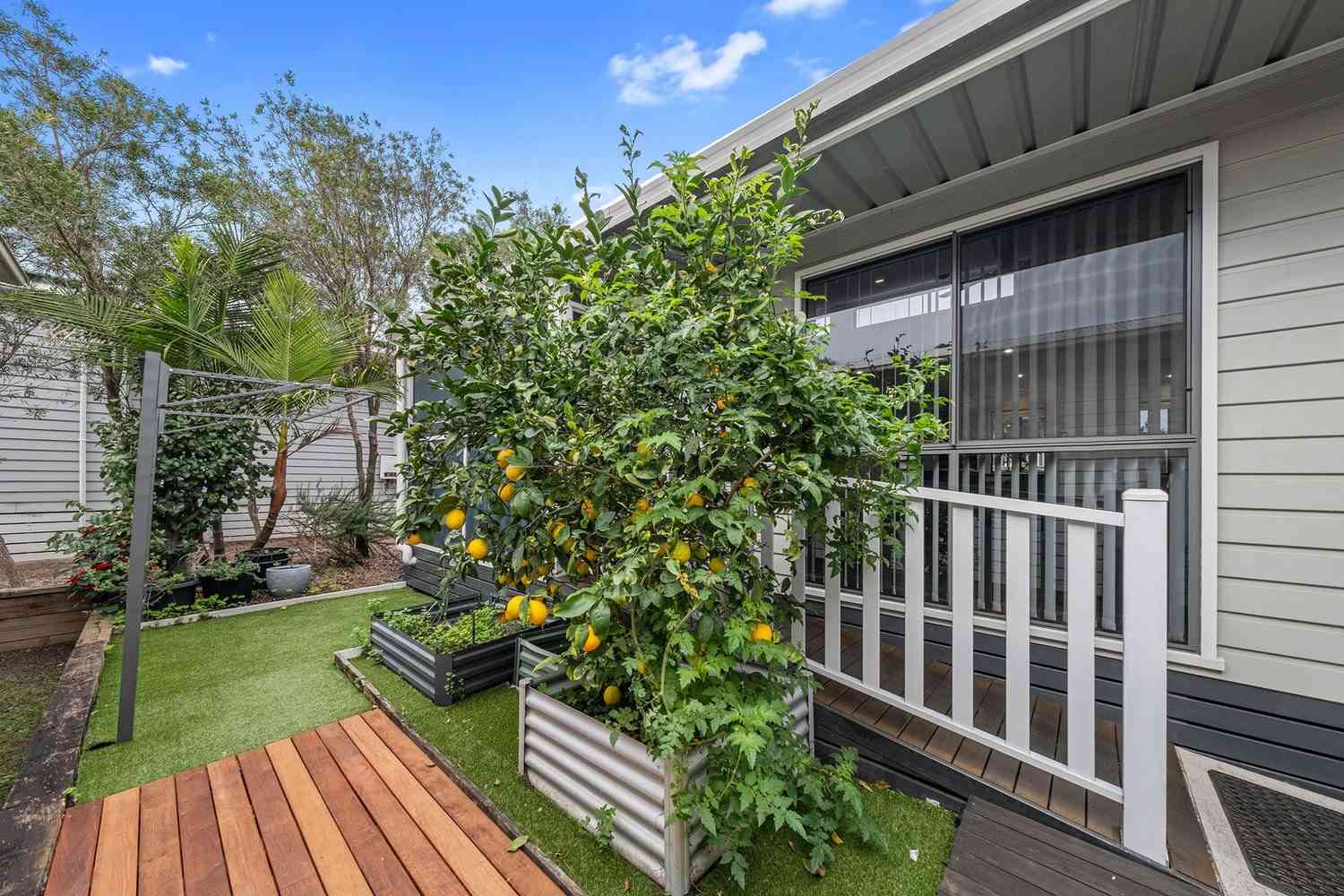 Bright & Spacious Living!