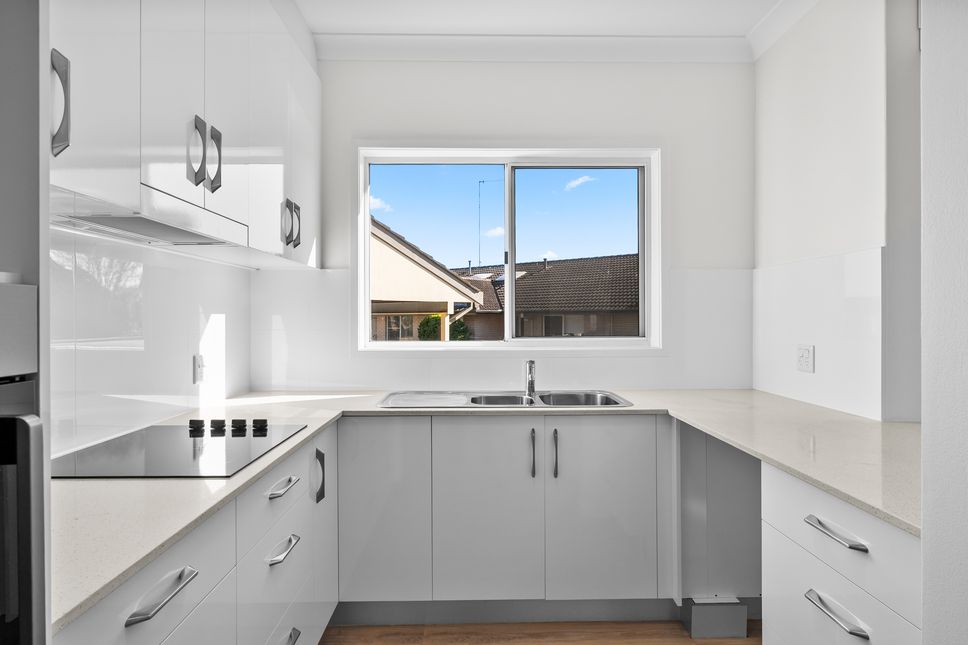 Refurbished and Spacious 2 Bedroom Home - Simpson of Gallipoli 623