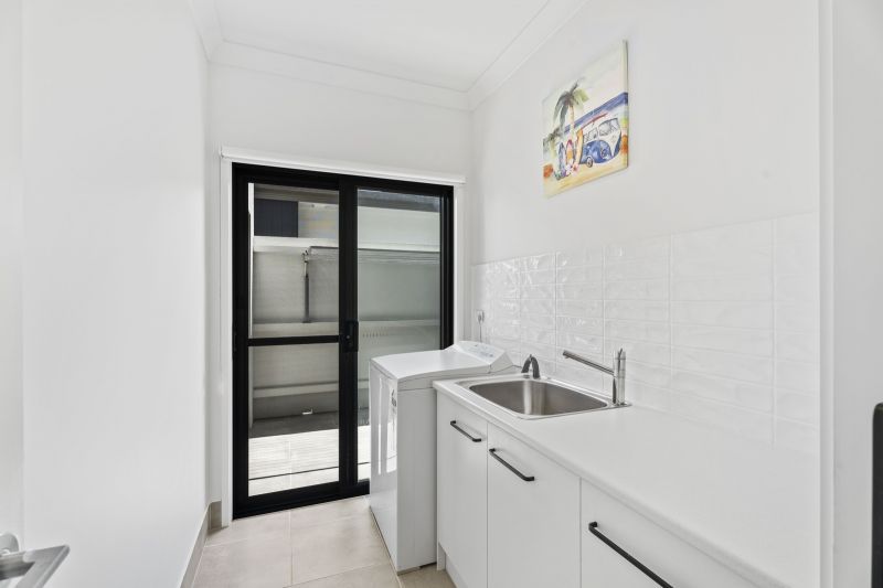 Site 397 - Established Berwick F1