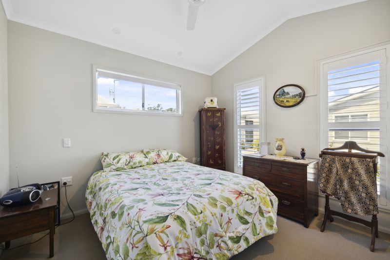 Lush Surrounds – Two Bedroom Home + Study