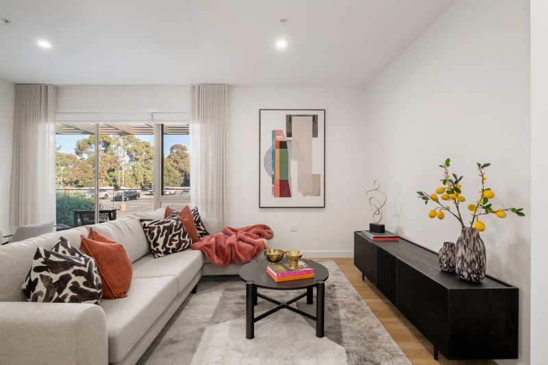 First-floor 2-bedroom apartment