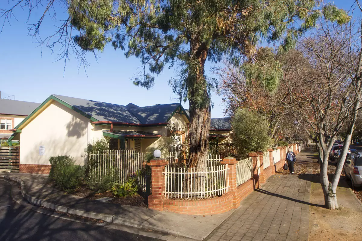 Resthaven Malvern retirement units offer easy access to shopping, entertainment, leisure and lifestyle experiences