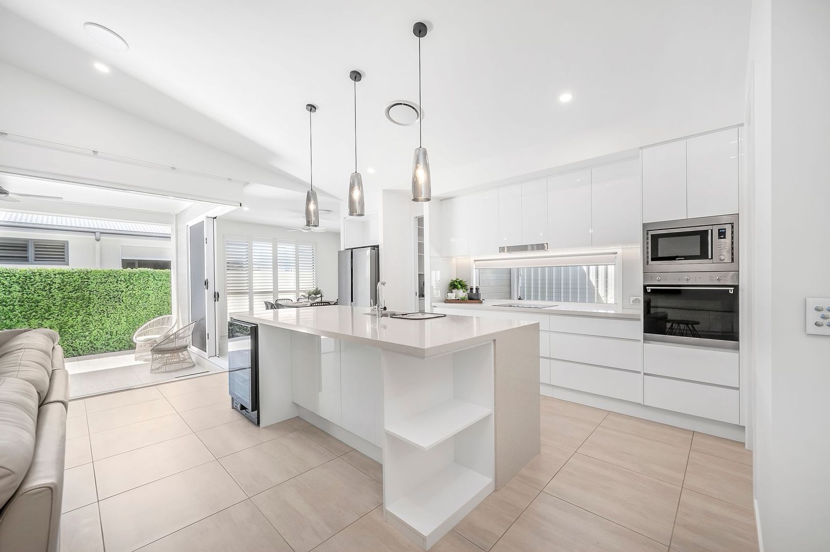 Relaxed Coastal Retirement Living – Comfort, Community & Convenience