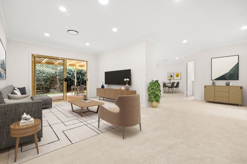 Modern, comfortable villa in quiet location.