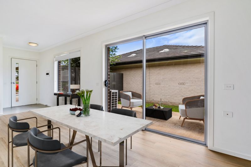 Newly refurbished Two Bedroom Villa with Carport