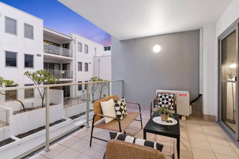 Spacious Modern & Central Home!