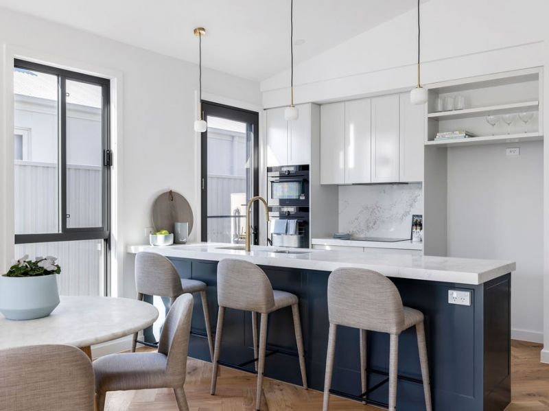 Stylish and spacious 2 bedroom home - perfect for right sizing