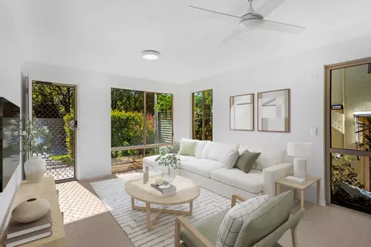 Ground-floor 2-bedroom villa