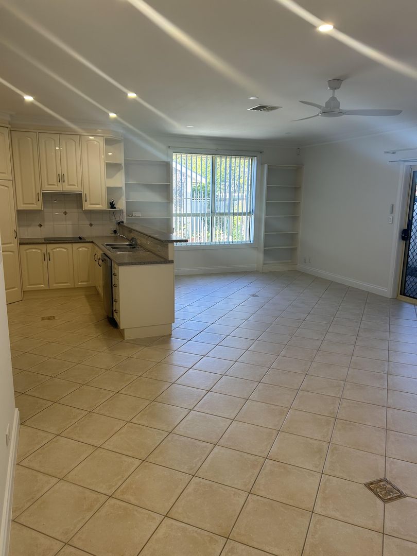 Stunning 3 bedroom home with double garage - Unit 12!