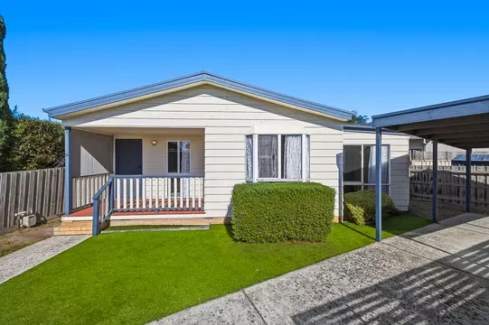 Palm Lake Resort Willow Lodge