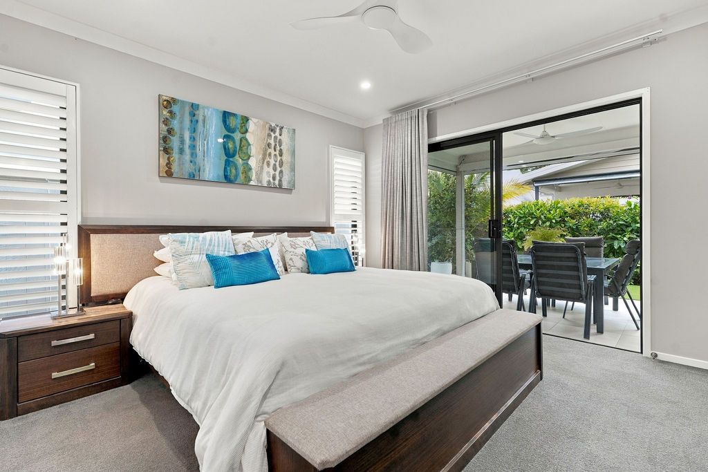 Palm Lake Resort Caloundra Cay