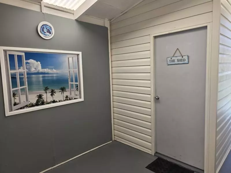 Fresh, Sunny & Immaculate 2-Bedroom