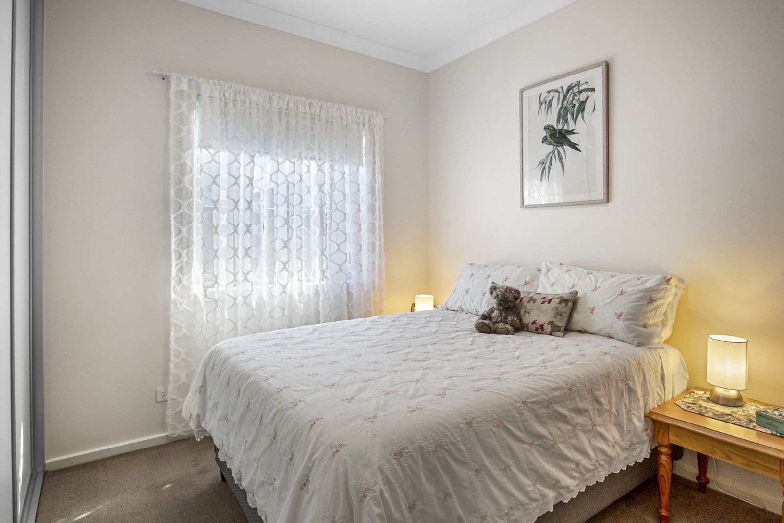 A light-filled modern 2-bedroom home