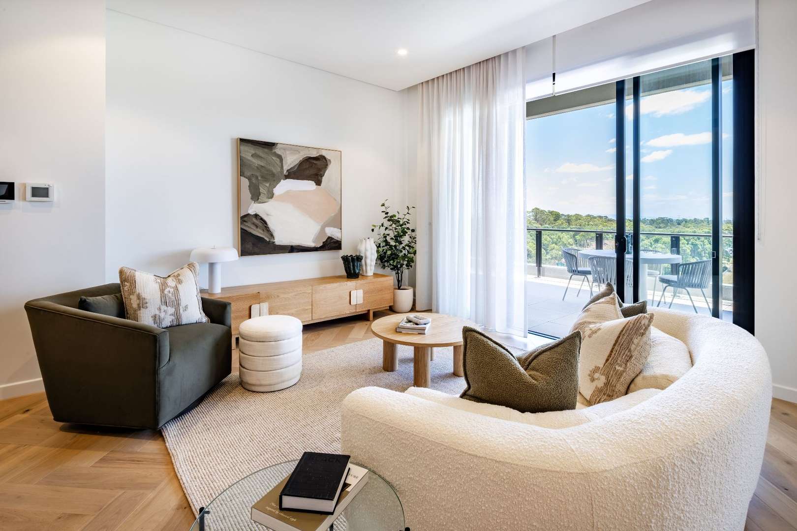 145/28 Norbrik Drive Bella Vista, NSW 2153