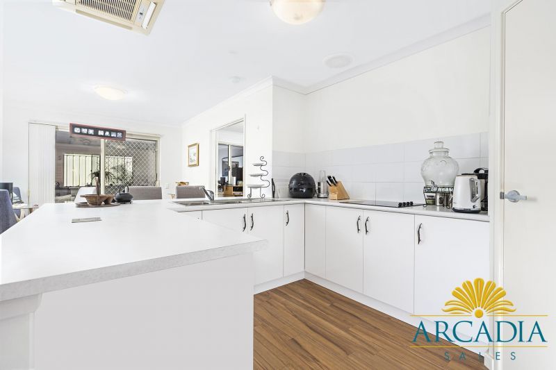 ARCADIA WATERS GERALDTON - 3 Bedroom with Amazing Enclosed Rear Patio